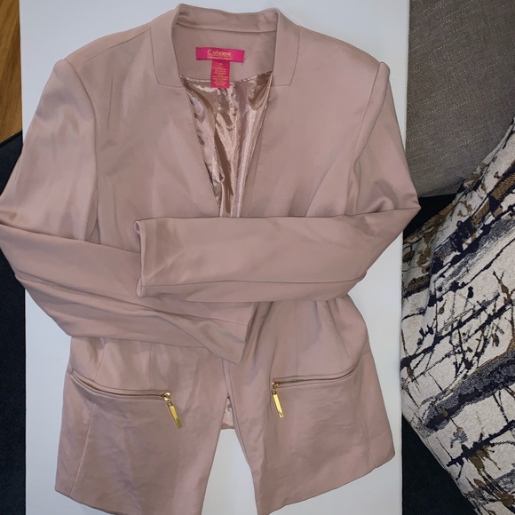 Catherine Malandrino Jackets & Blazers - Catherine Malandrino blazer in Pale pink Size 10